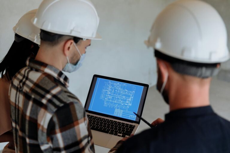 The Strategic Value of On-Site Project Management in Today’s Business Landscape